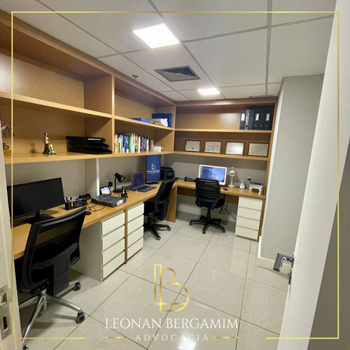 Escritório Leonan Bergamim